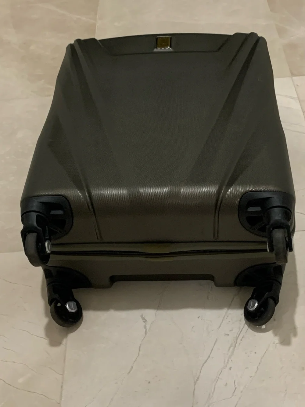 TRAVELPRO Maxlite 5 21-Inch Hardside Expandable Carry-On Spinner Luggage